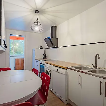 Apartamento Avec Parking, Proche Plages - 4 Pers. - Fr-1-3-638